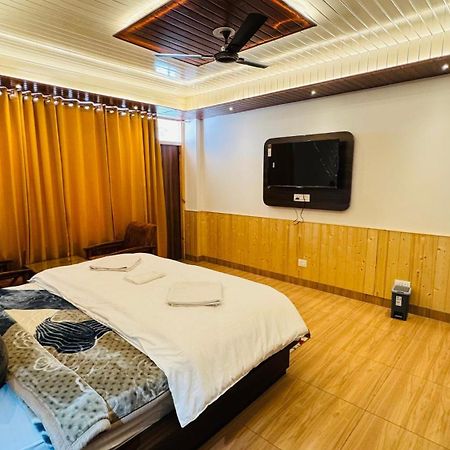 Hotel The Midnight Garden Manali Exteriér fotografie