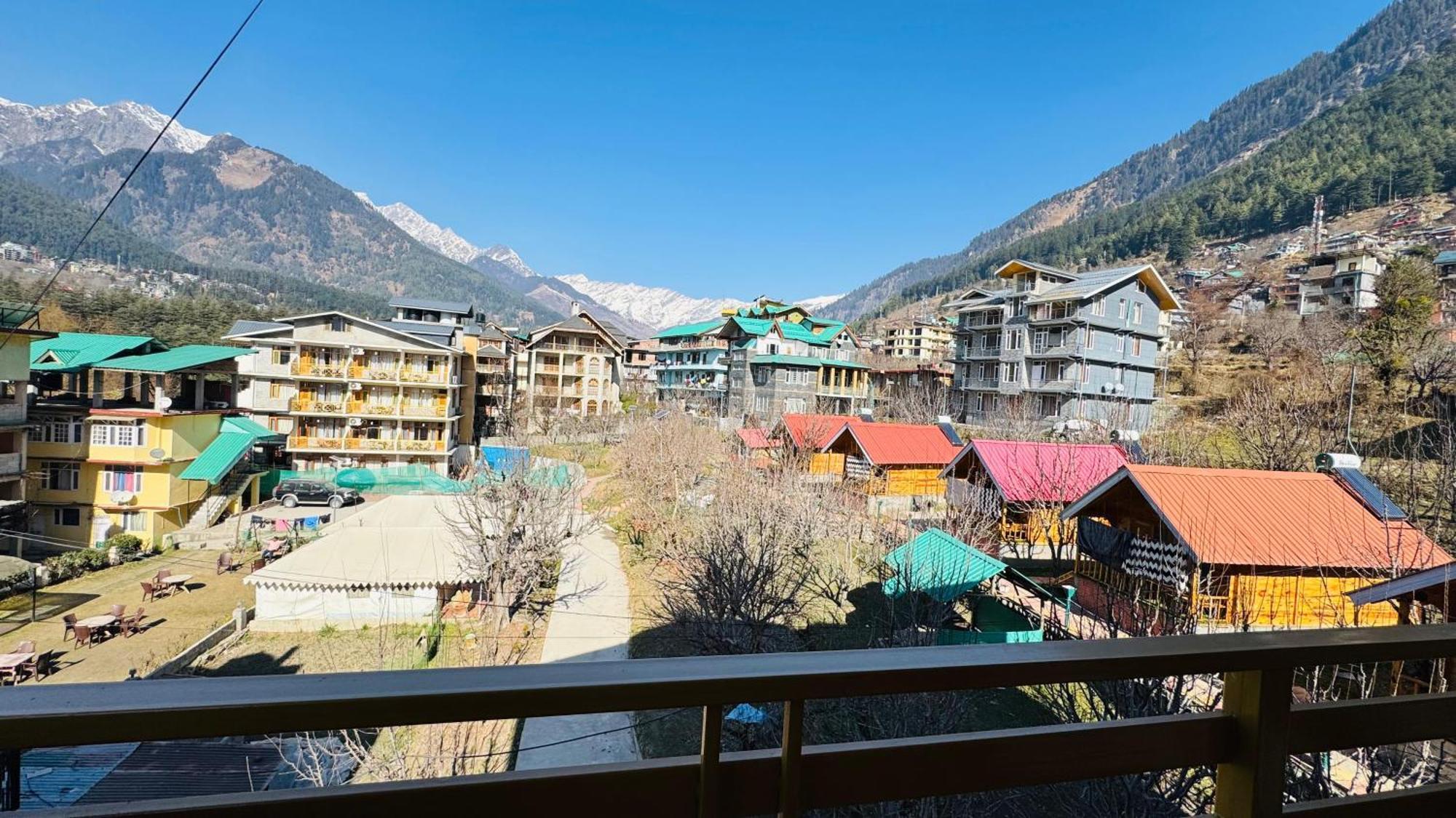 Hotel The Midnight Garden Manali Exteriér fotografie