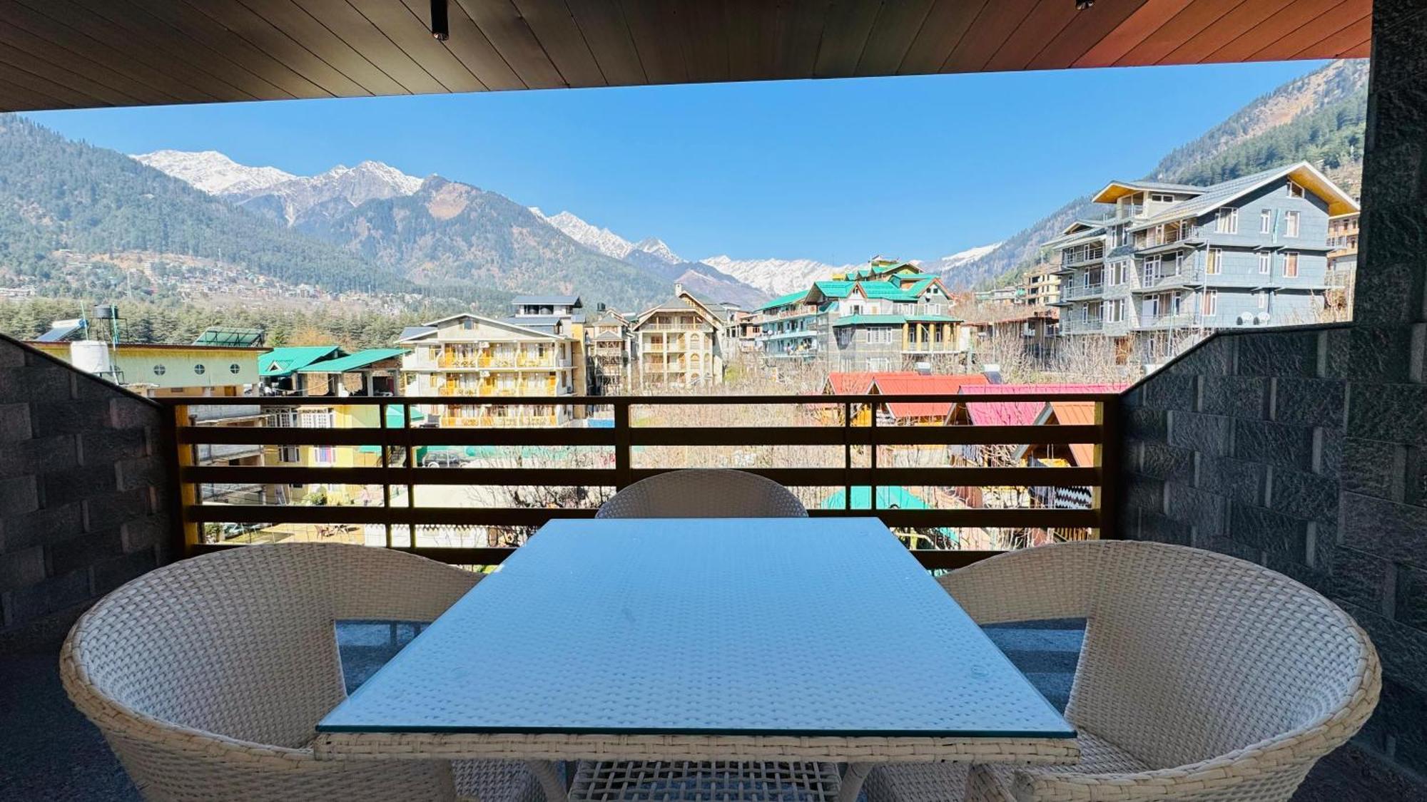 Hotel The Midnight Garden Manali Exteriér fotografie