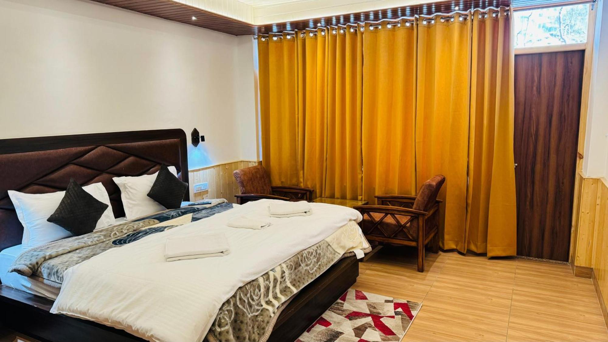 Hotel The Midnight Garden Manali Exteriér fotografie